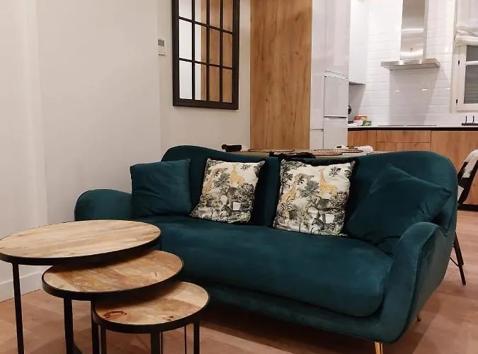 Hidden Gem Pasquin Suites In Mercado Central