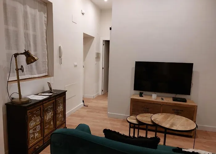 Hidden Gem Pasquin Suites In Mercado Central