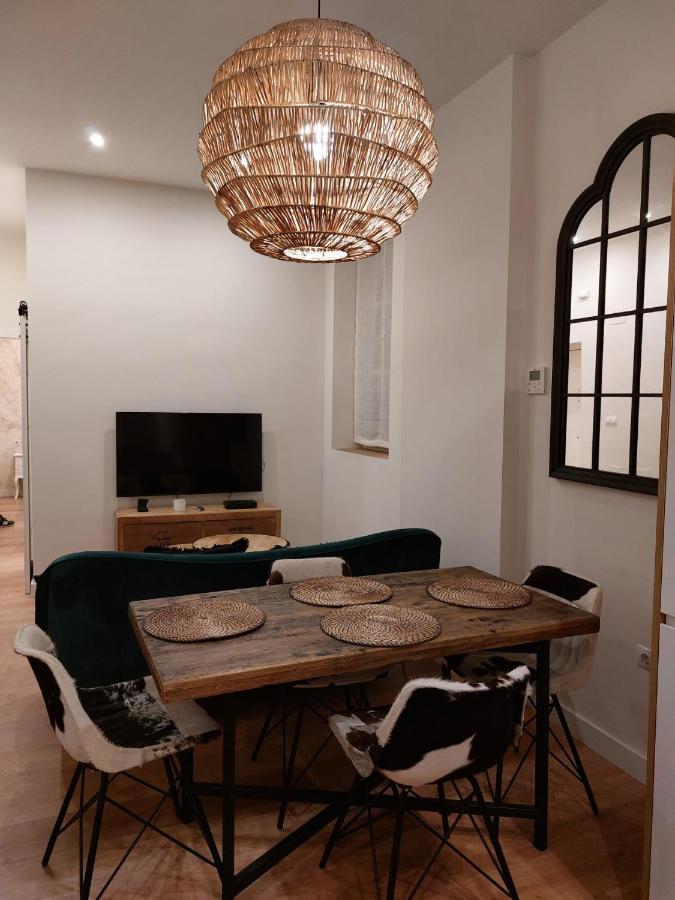 Hidden Gem Pasquin In Mercado Apartament *